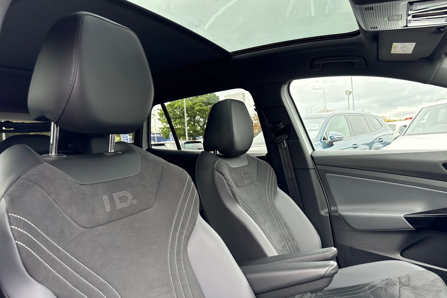 Used Volkswagen ID.4 2025 for sale - 76197737: Photo 23