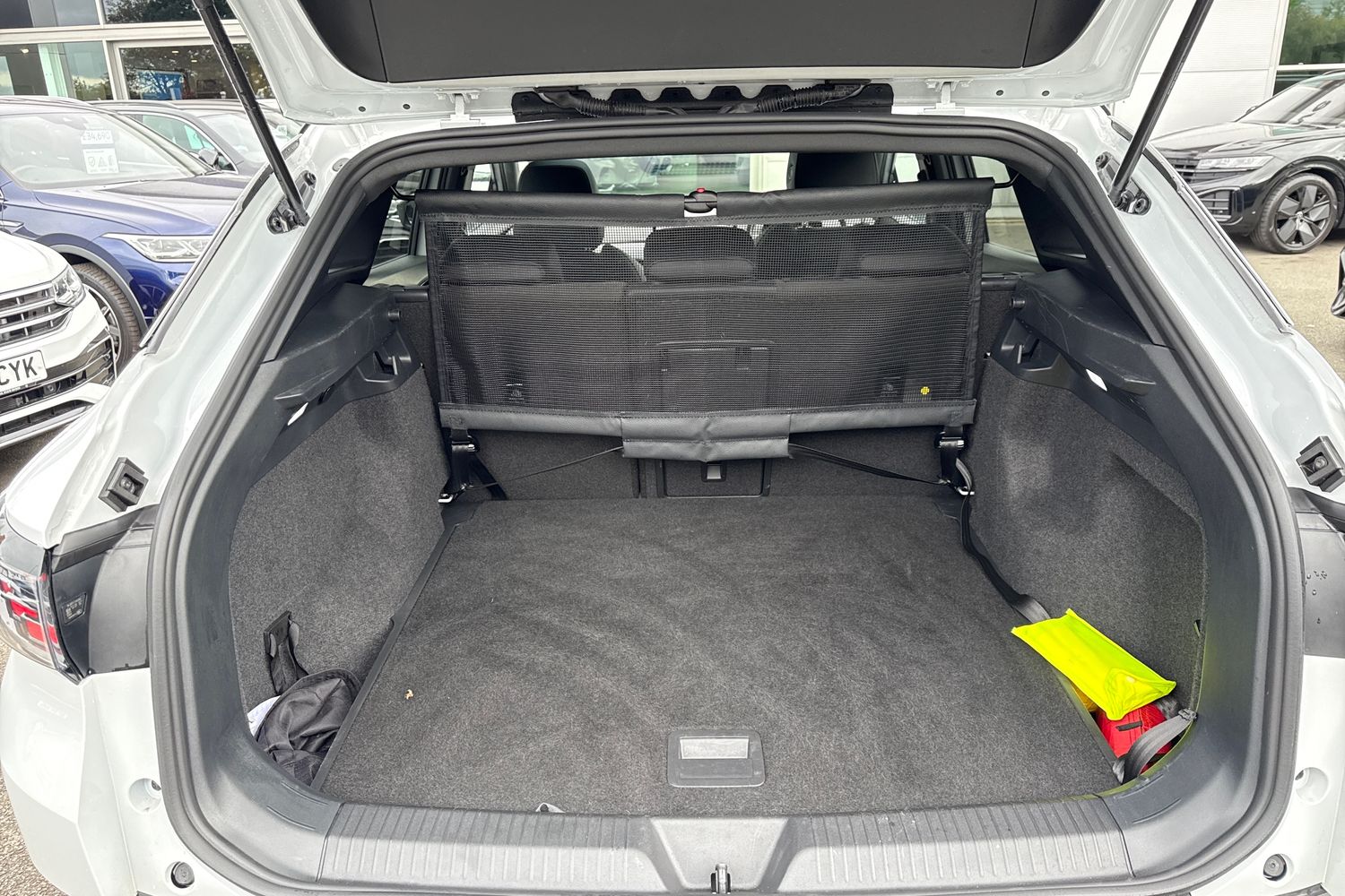 Used Volkswagen ID.4 2025 for sale - 76197737: Photo 6