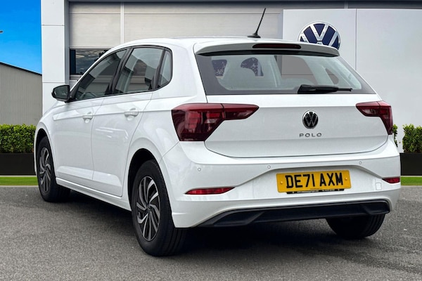 Used Volkswagen Polo 2021 for sale - 76197753: Photo 2