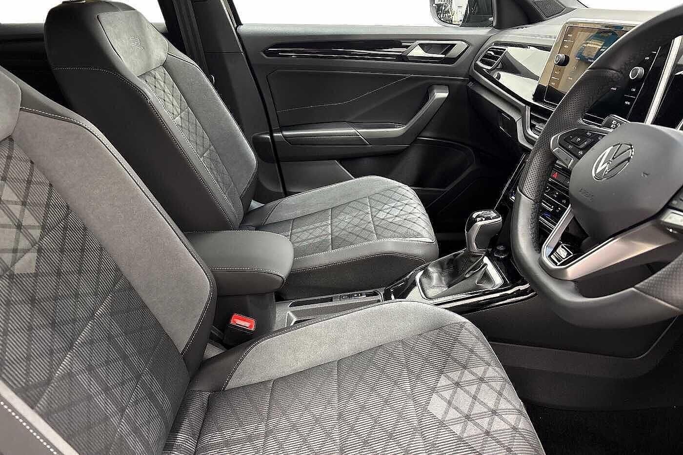 Used Volkswagen T-Roc 2025 for sale - 77394134: Photo 11