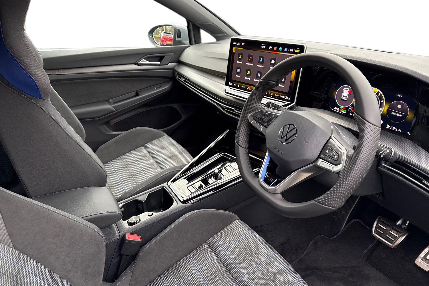 Used Volkswagen Golf 2025 for sale - 77443973: Photo 14