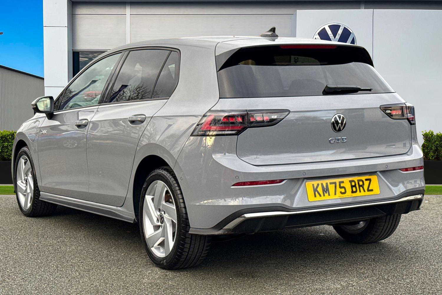 Used Volkswagen Golf 2025 for sale - 77443973: Photo 2