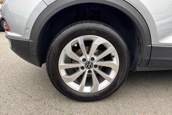 Used Volkswagen T-Roc 2023 for sale - 76274760: Photo 11