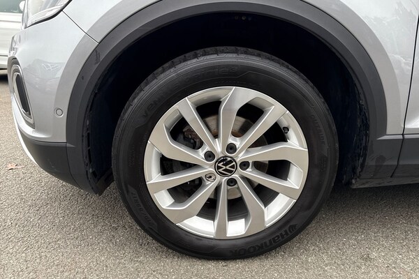 Used Volkswagen T-Roc 2023 for sale - 76274760: Photo 13