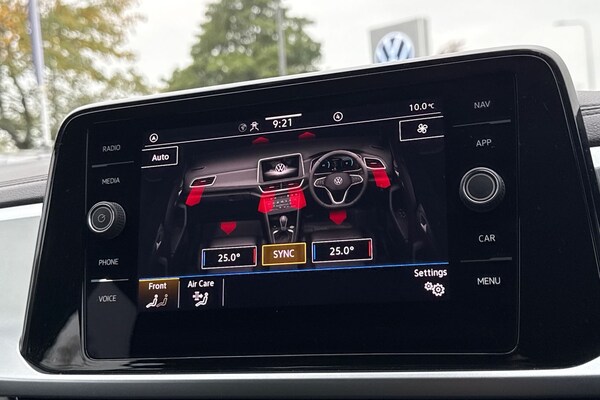 Used Volkswagen T-Roc 2023 for sale - 76274760: Photo 22