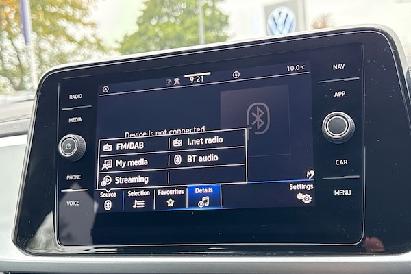 Used Volkswagen T-Roc 2023 for sale - 76274760: Photo 27
