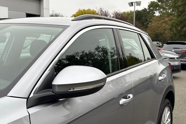 Used Volkswagen T-Roc 2023 for sale - 76274760: Photo 37