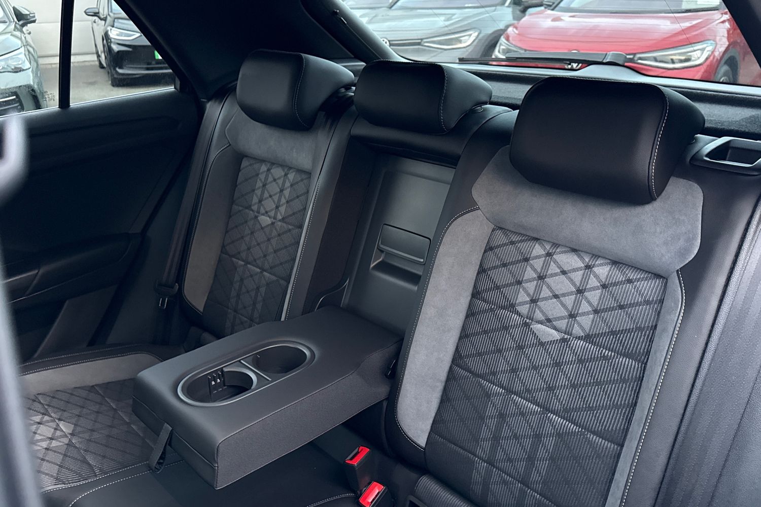 Used Volkswagen T-Roc 2025 for sale - 76469354: Photo 19