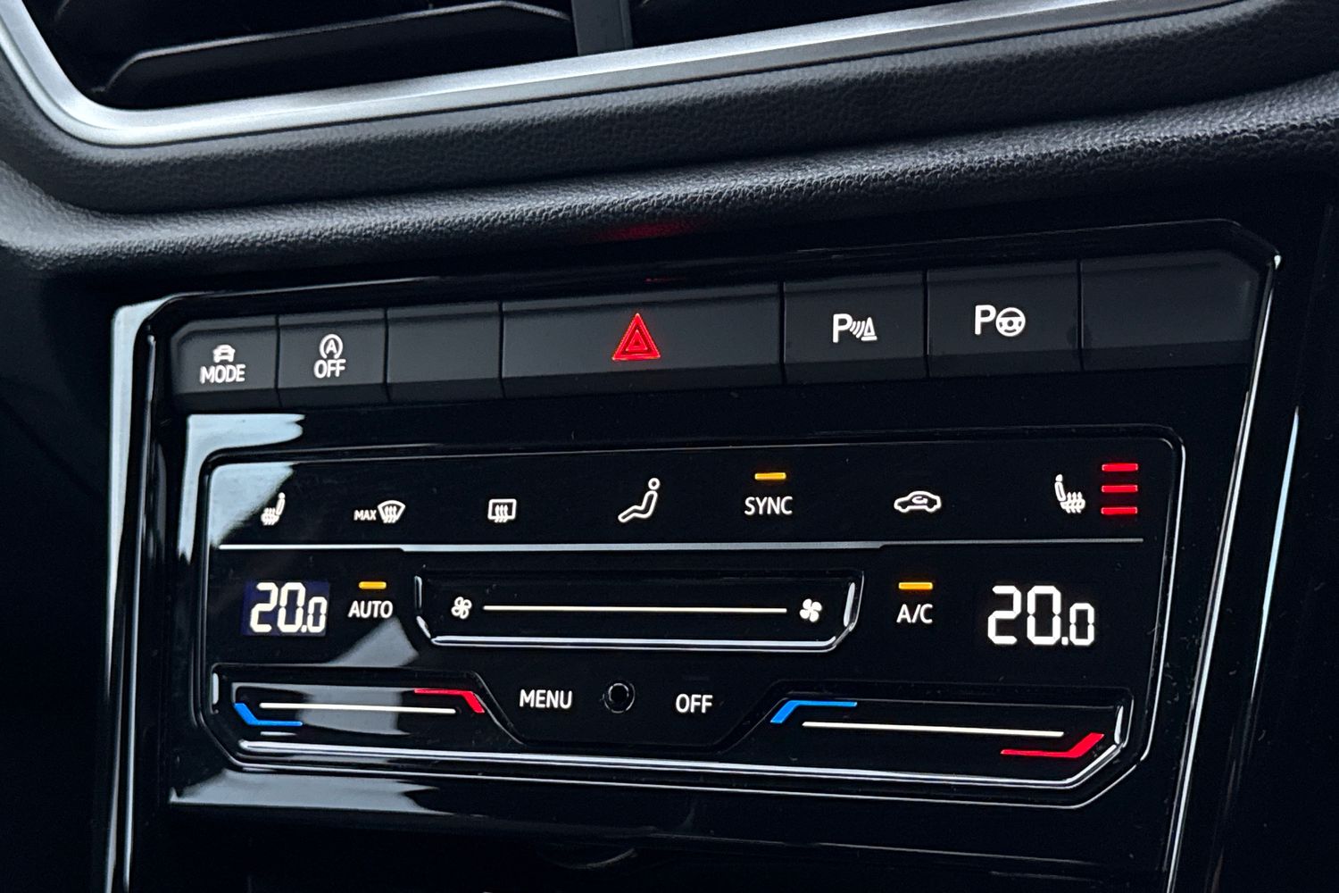 Used Volkswagen T-Roc 2025 for sale - 76469354: Photo 35