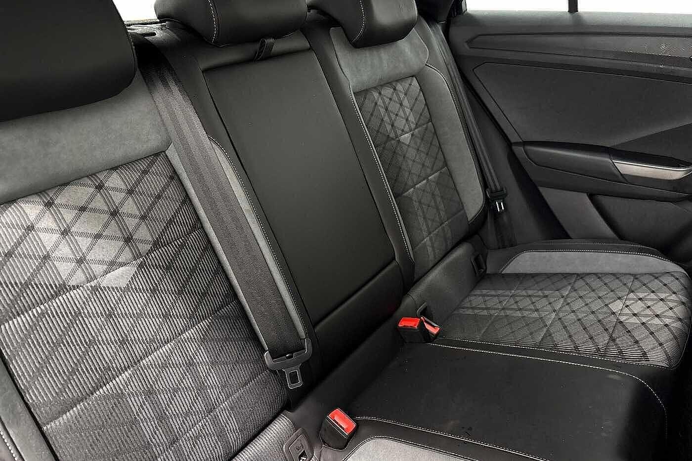 Used Volkswagen T-Roc 2025 for sale - 76469354: Photo 9