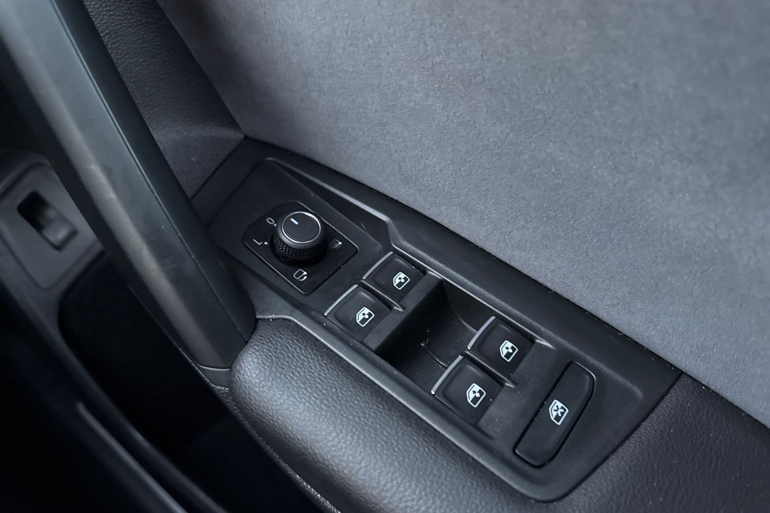 Used Volkswagen Tiguan 2023 for sale - 76968060: Photo 25