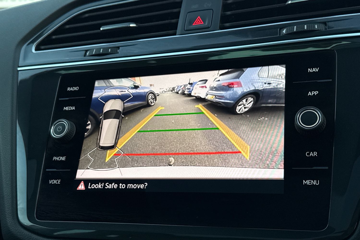 Used Volkswagen Tiguan 2023 for sale - 76968060: Photo 32