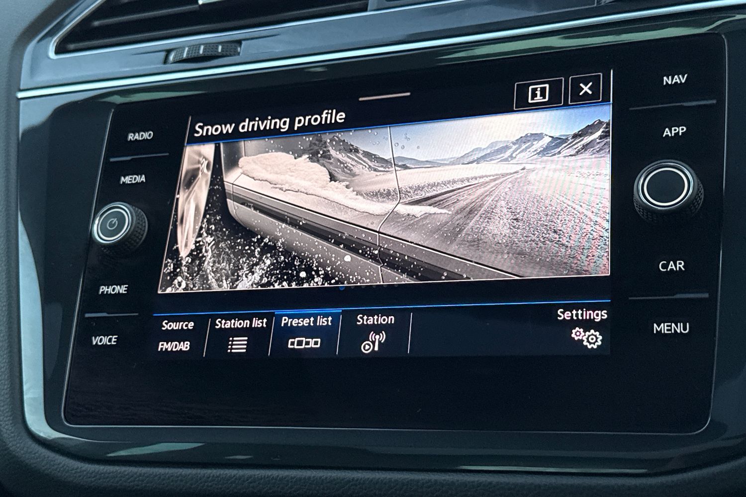 Used Volkswagen Tiguan 2023 for sale - 76968060: Photo 33