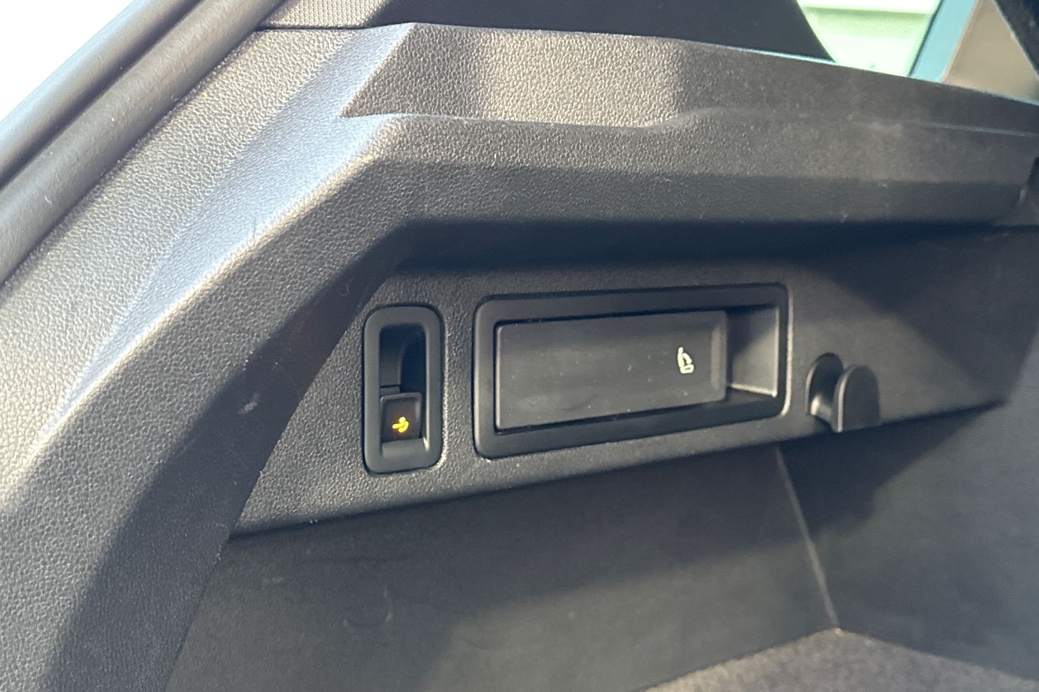 Used Volkswagen Tiguan 2023 for sale - 76968060: Photo 43