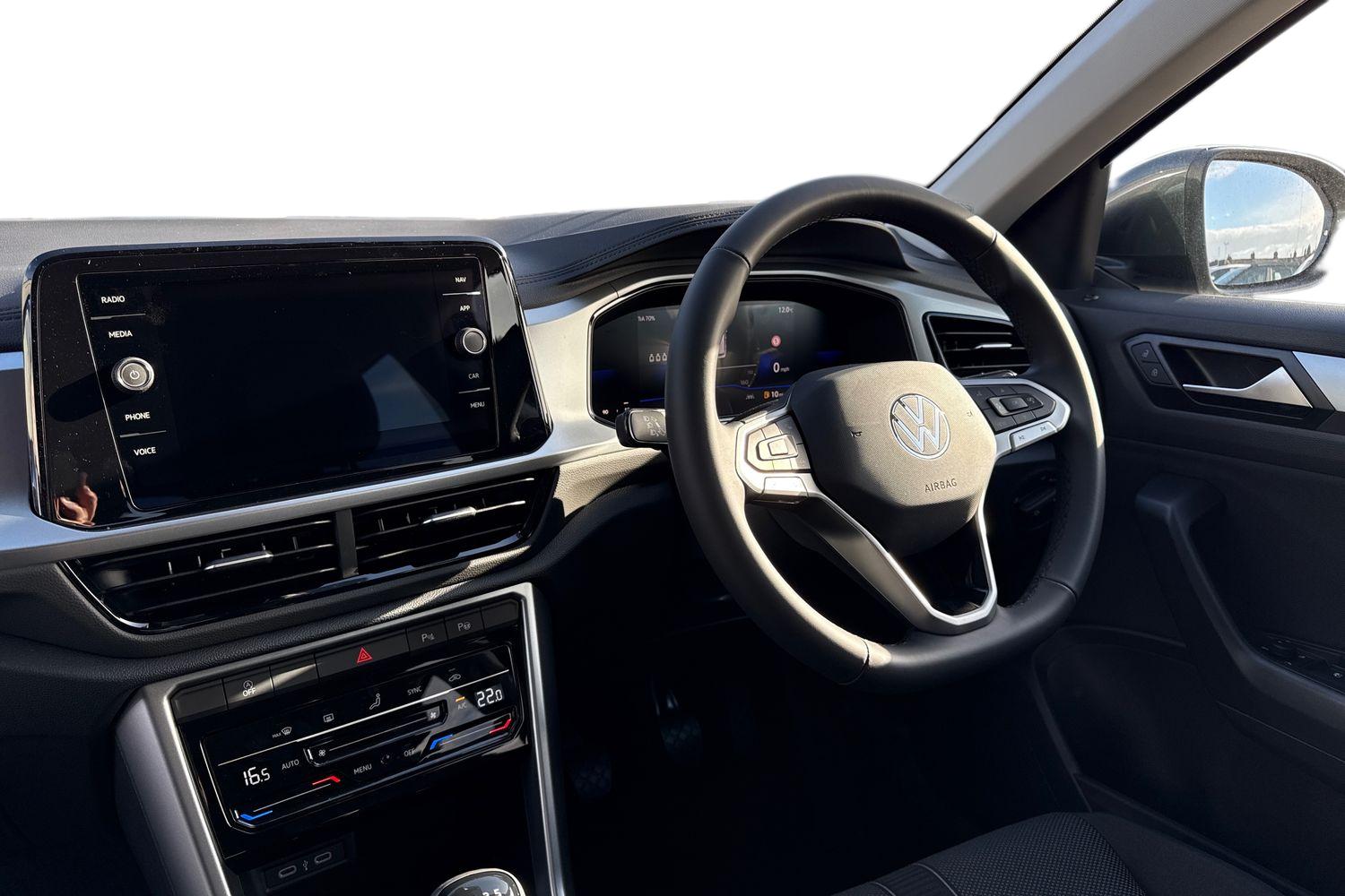 Used Volkswagen T-Roc 2025 for sale - 76416617: Photo 17