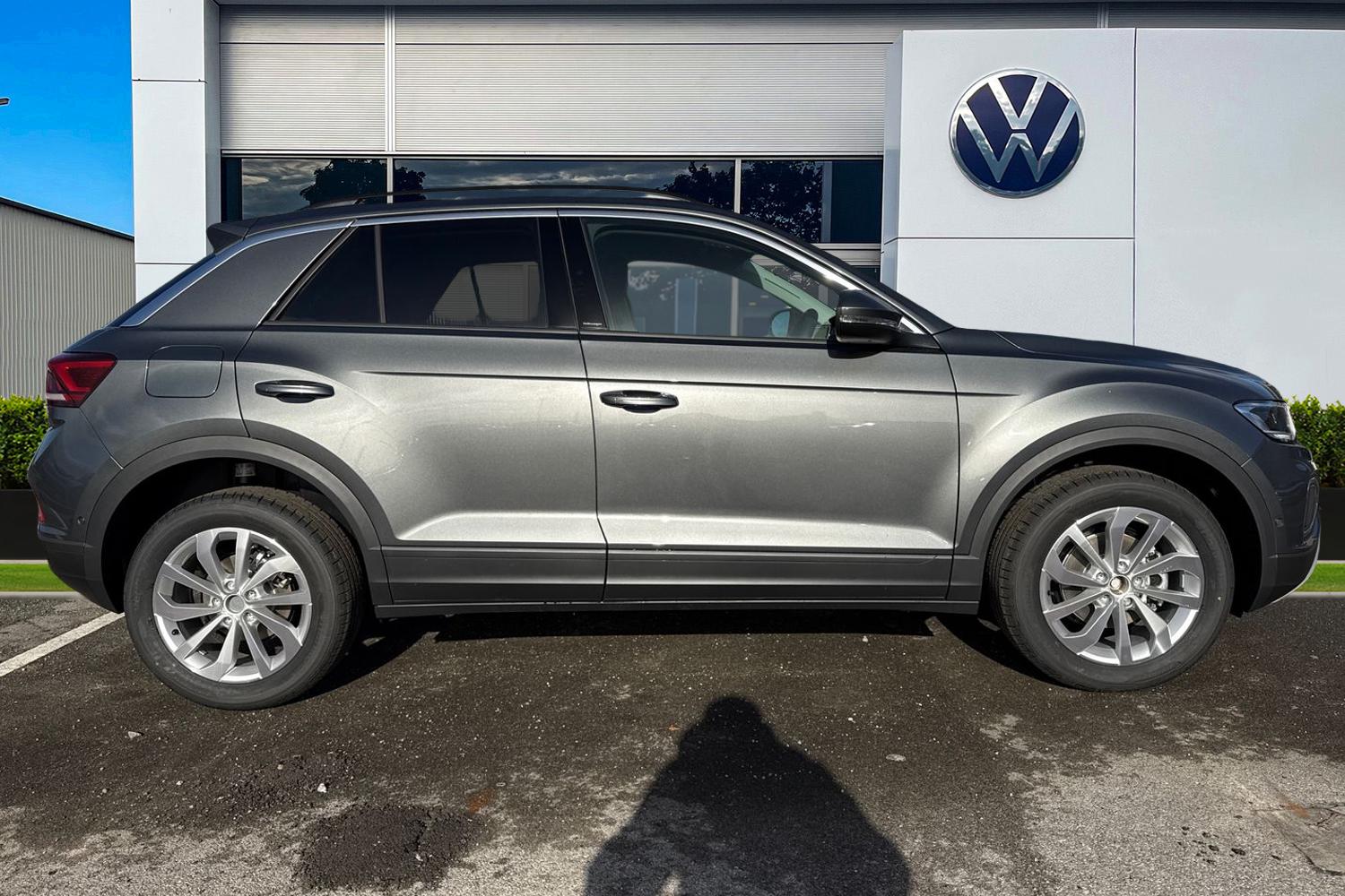 Used Volkswagen T-Roc 2025 for sale - 76416617: Photo 3