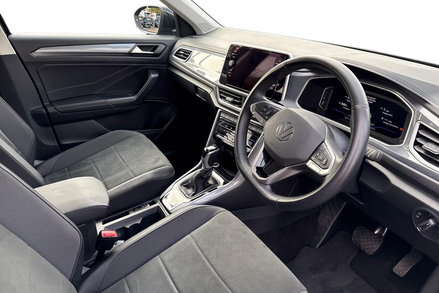 Used Volkswagen T-Roc 2024 for sale - 76697777: Photo 14