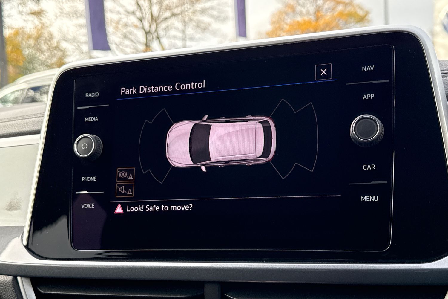 Used Volkswagen T-Roc 2024 for sale - 76697777: Photo 32