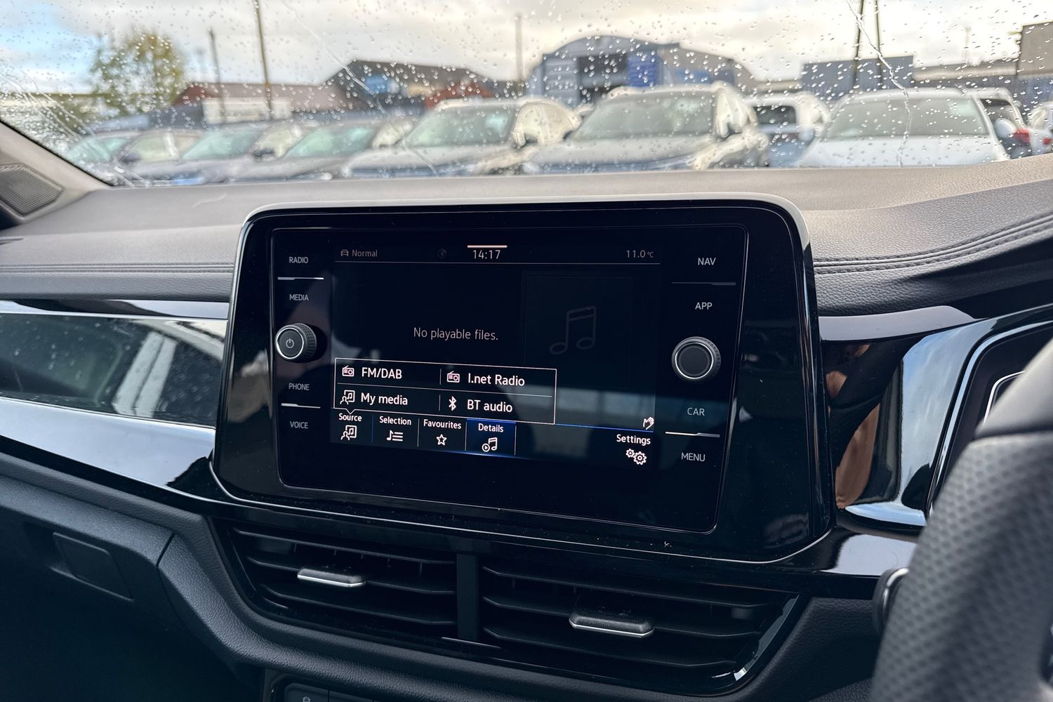 Used Volkswagen T-Roc 2025 for sale - 76405862: Photo 45