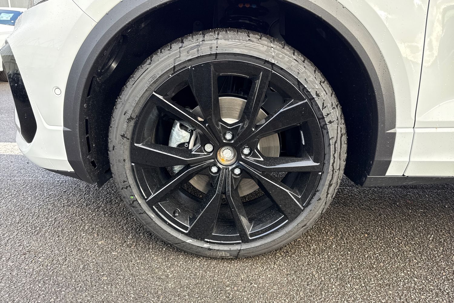 Used Volkswagen T-Roc 2025 for sale - 76405862: Photo 9