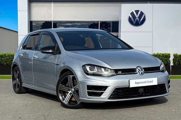Used Volkswagen Golf 2015 for sale - 76182151: Photo 1