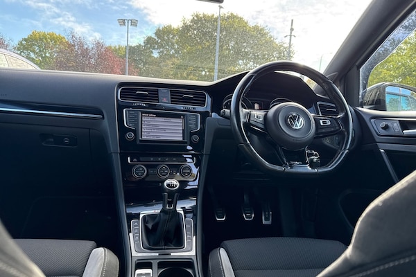 Used Volkswagen Golf 2015 for sale - 76182151: Photo 35