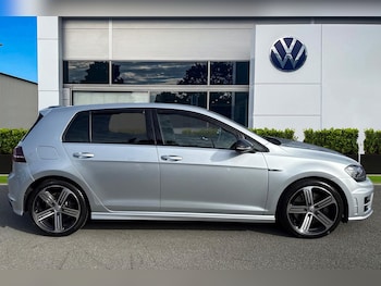 Used Volkswagen Golf 2015 for sale - 76182151: Photo 3