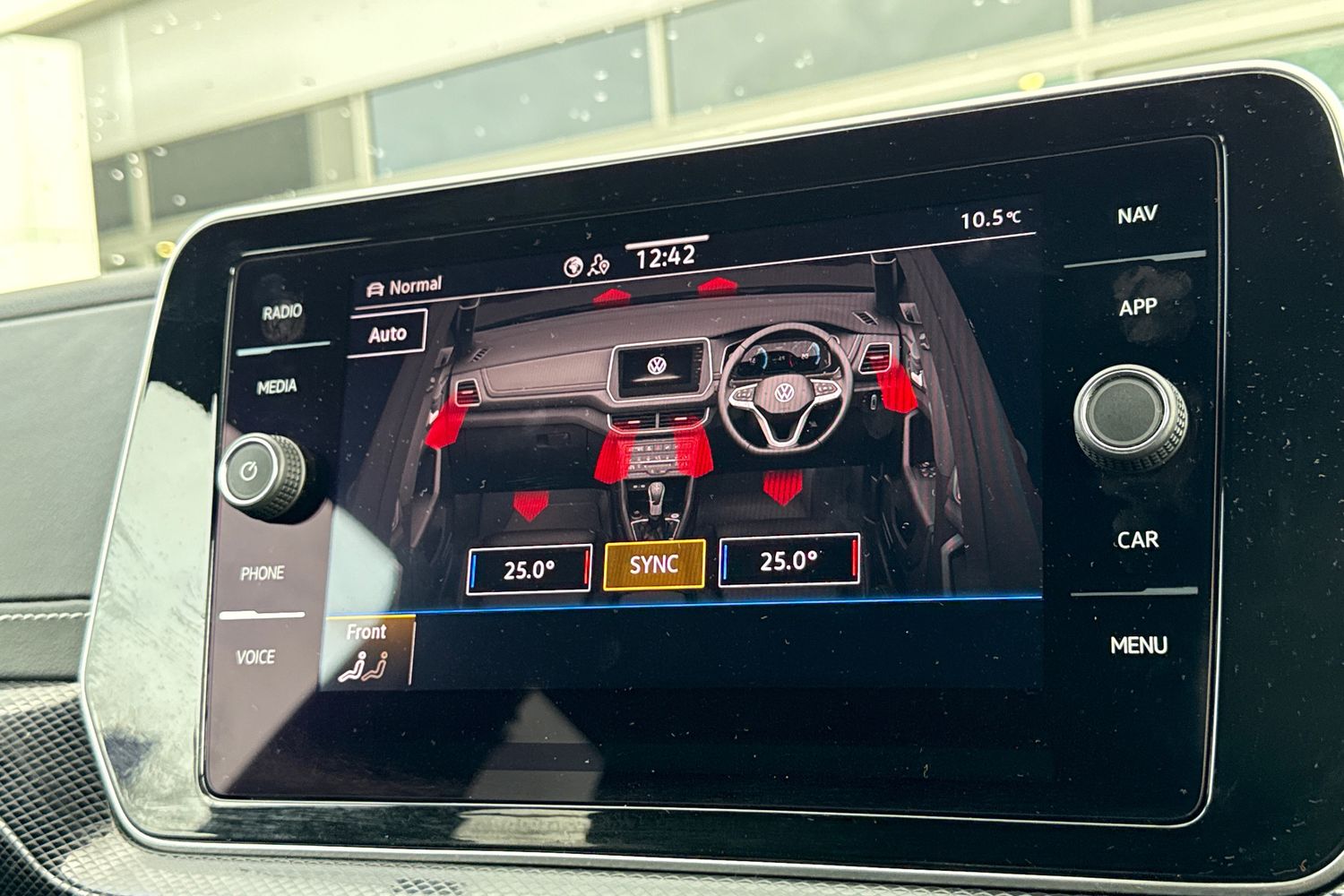 Used Volkswagen T-Cross 2024 for sale - 76385533: Photo 22