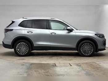 Used Volkswagen Tiguan 2025 for sale - 79559010: Photo