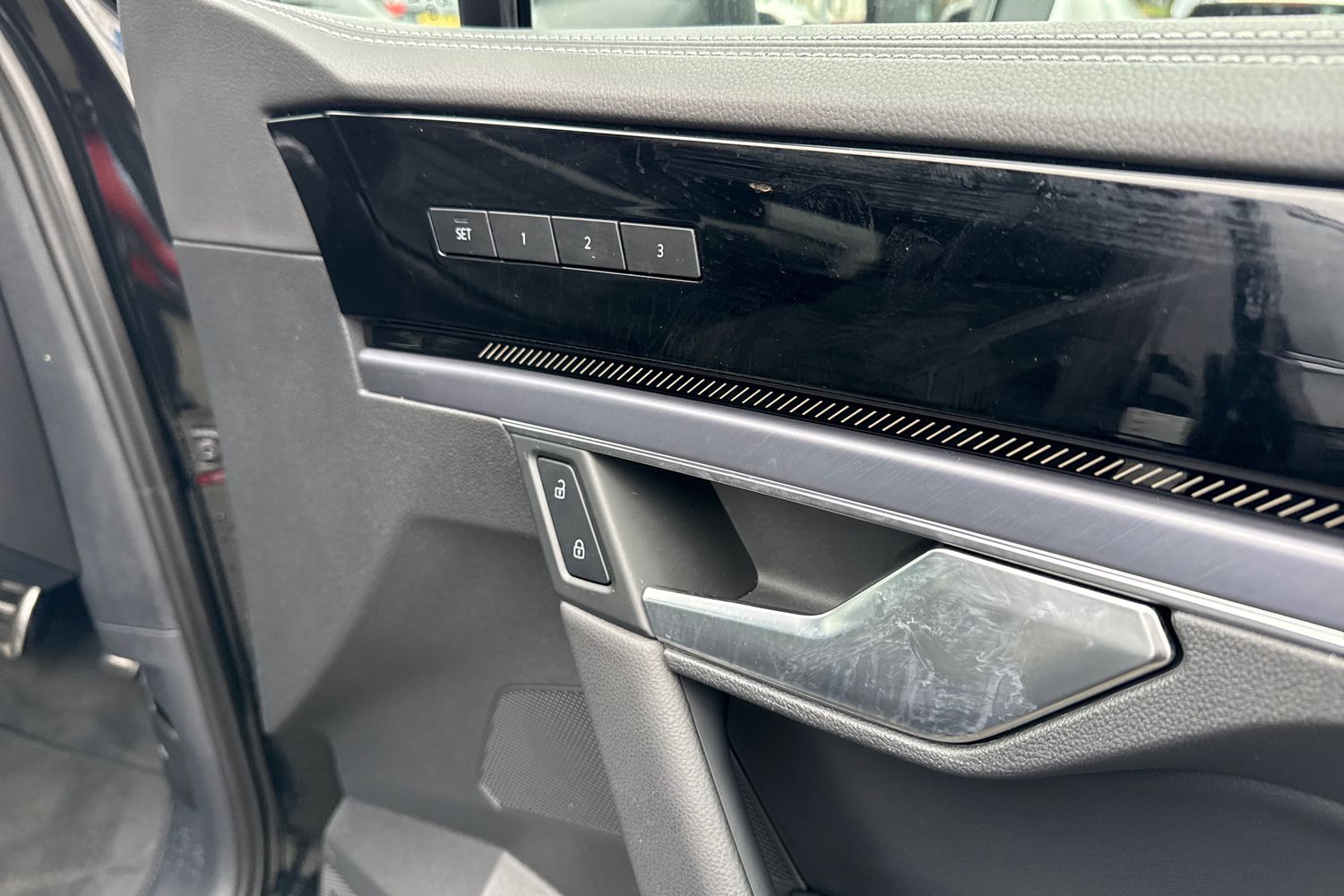 Used Volkswagen Touareg 2025 for sale - 77541015: Photo 21