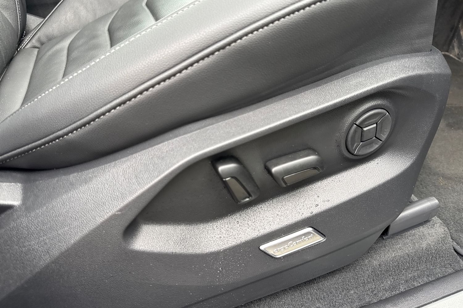 Used Volkswagen Touareg 2025 for sale - 77541015: Photo 42