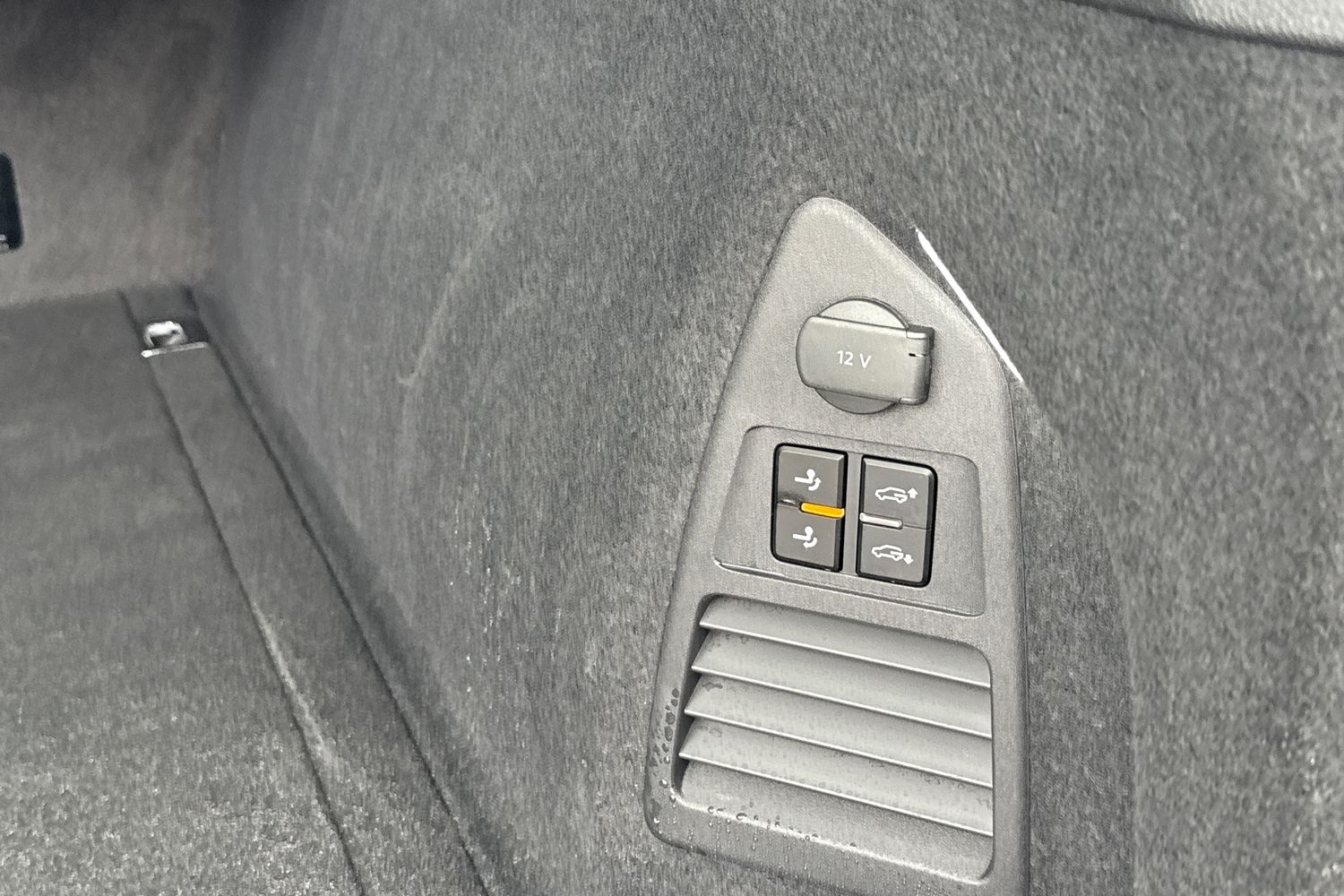 Used Volkswagen Touareg 2025 for sale - 77541015: Photo 46