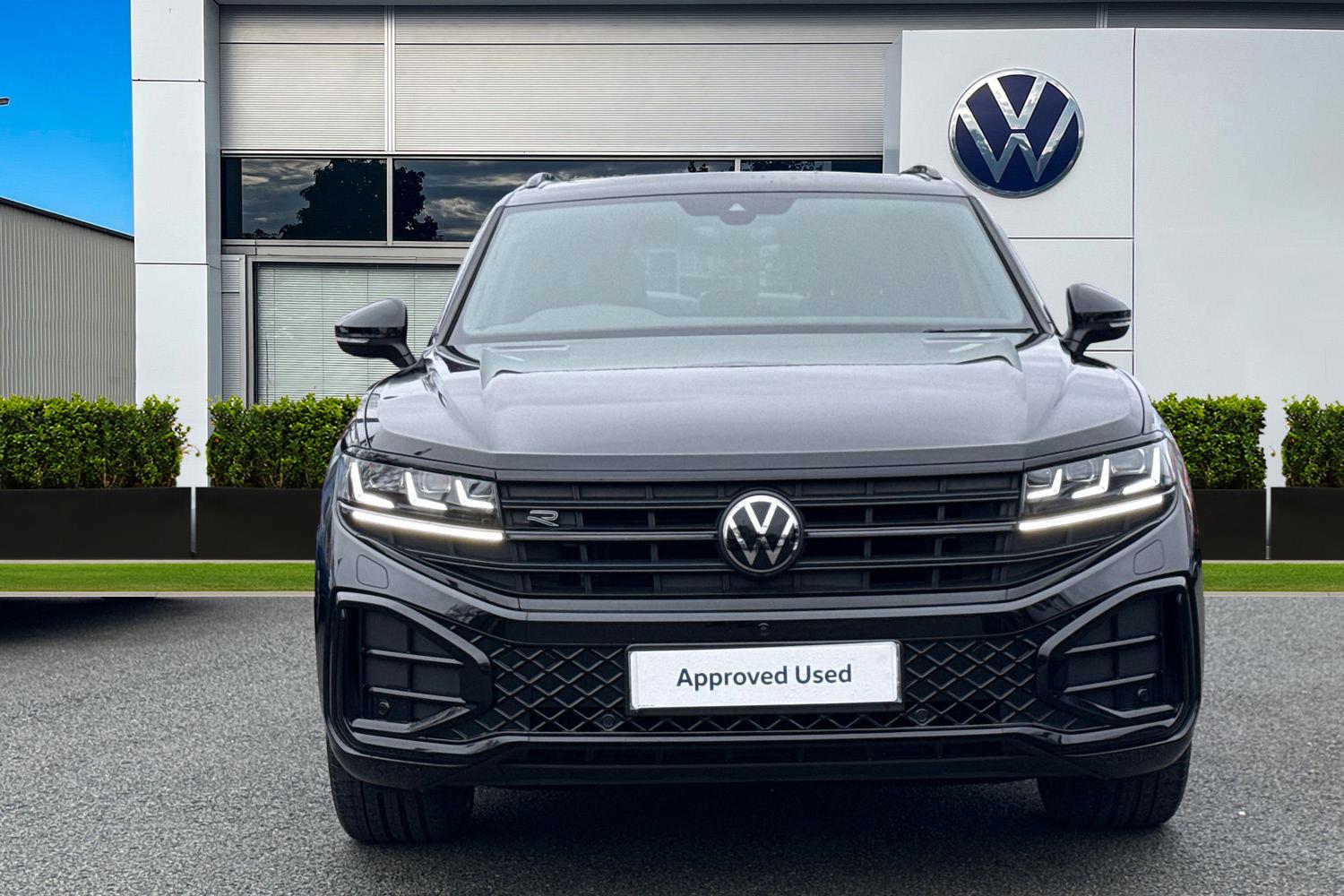 Used Volkswagen Touareg 2025 for sale - 77541015: Photo 6