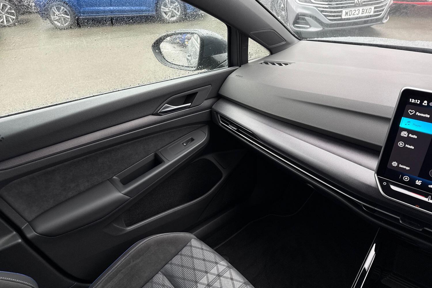 Used Volkswagen Golf 2025 for sale - 77302905: Photo 14