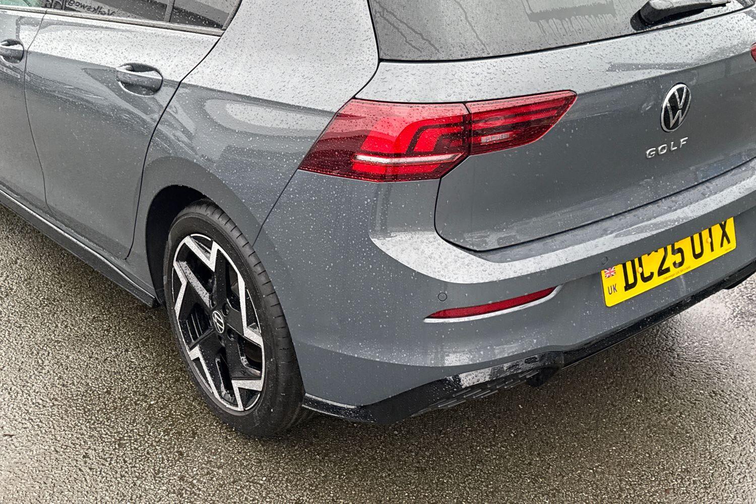 Used Volkswagen Golf 2025 for sale - 77302905: Photo 15