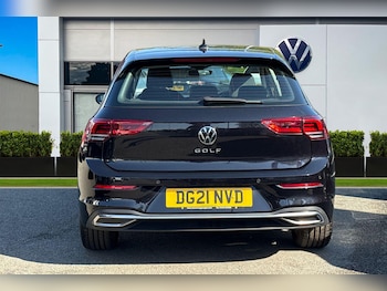 Used Volkswagen Golf 2021 for sale - 78833429: Photo
