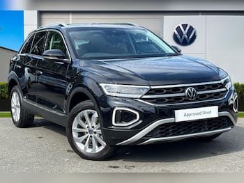 Used Volkswagen T-Roc 2023 for sale - 79503463: Photo