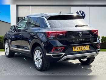 Used Volkswagen T-Roc 2023 for sale - 79503463: Photo