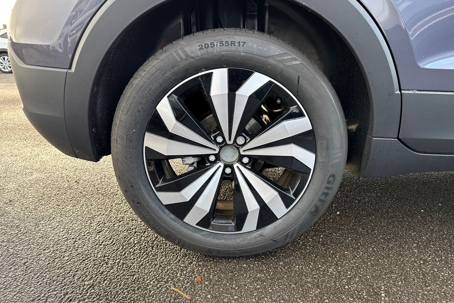 Used Volkswagen T-Cross 2025 for sale - 76405847: Photo 11