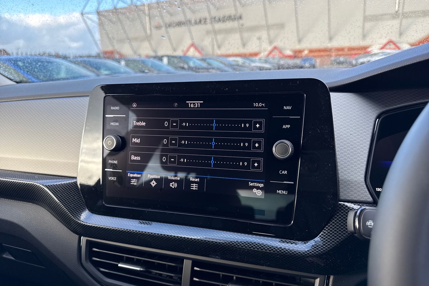 Used Volkswagen T-Cross 2025 for sale - 76405847: Photo 44