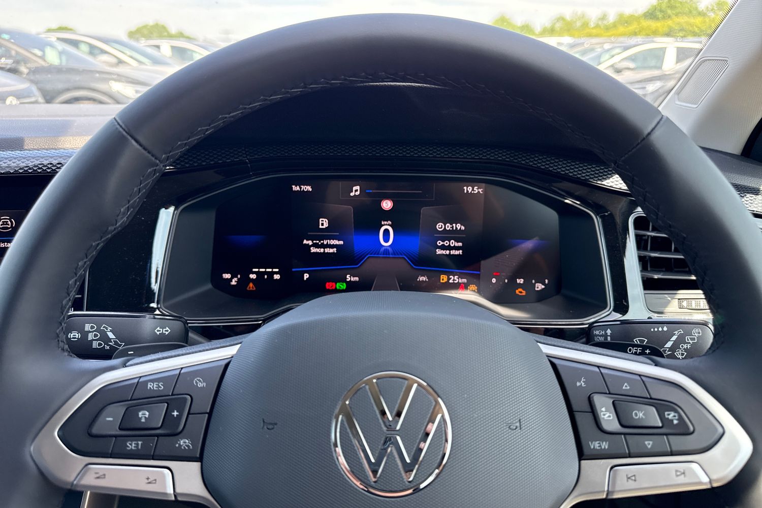 Used Volkswagen Taigo 2025 for sale - 76421384: Photo 30
