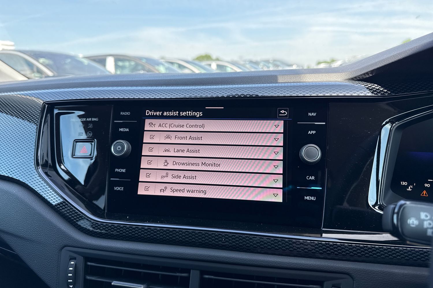 Used Volkswagen Taigo 2025 for sale - 76421384: Photo 41