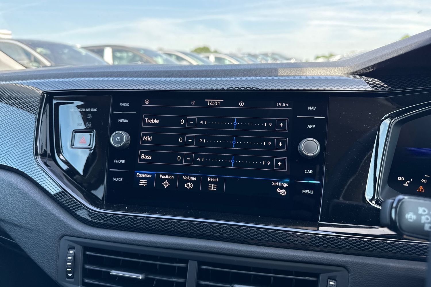 Used Volkswagen Taigo 2025 for sale - 76421384: Photo 42