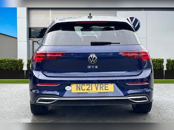 Used Volkswagen Golf 2021 for sale - 78633059: Photo