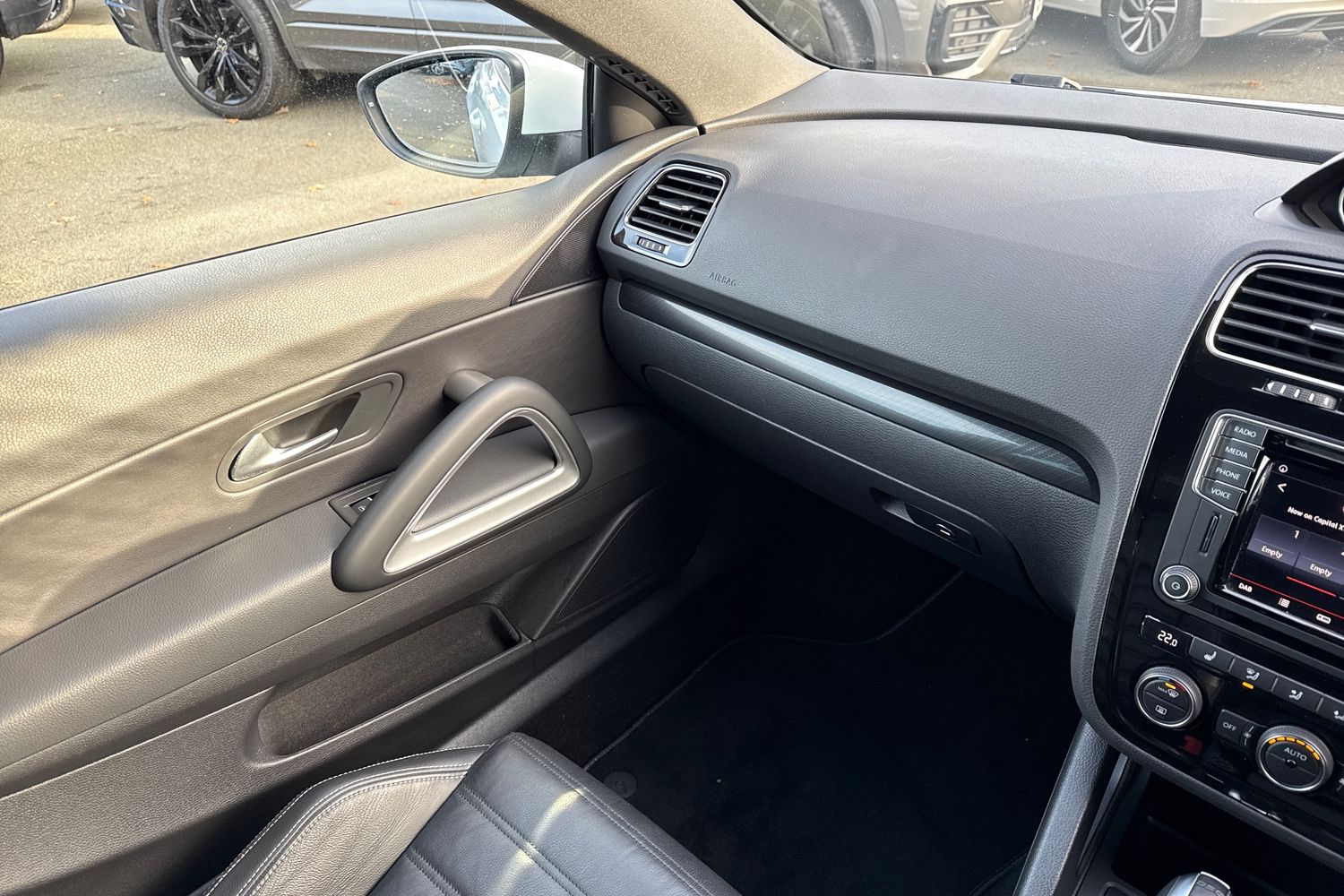 Used Volkswagen Scirocco 2017 for sale - 76909476: Photo 20