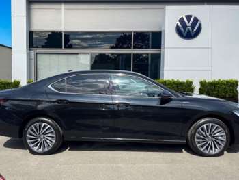 Used Skoda Superb 2025 for sale - 74748210: Photo