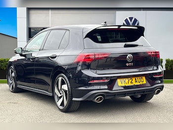 Used Volkswagen Golf 2022 for sale - 77601609: Photo