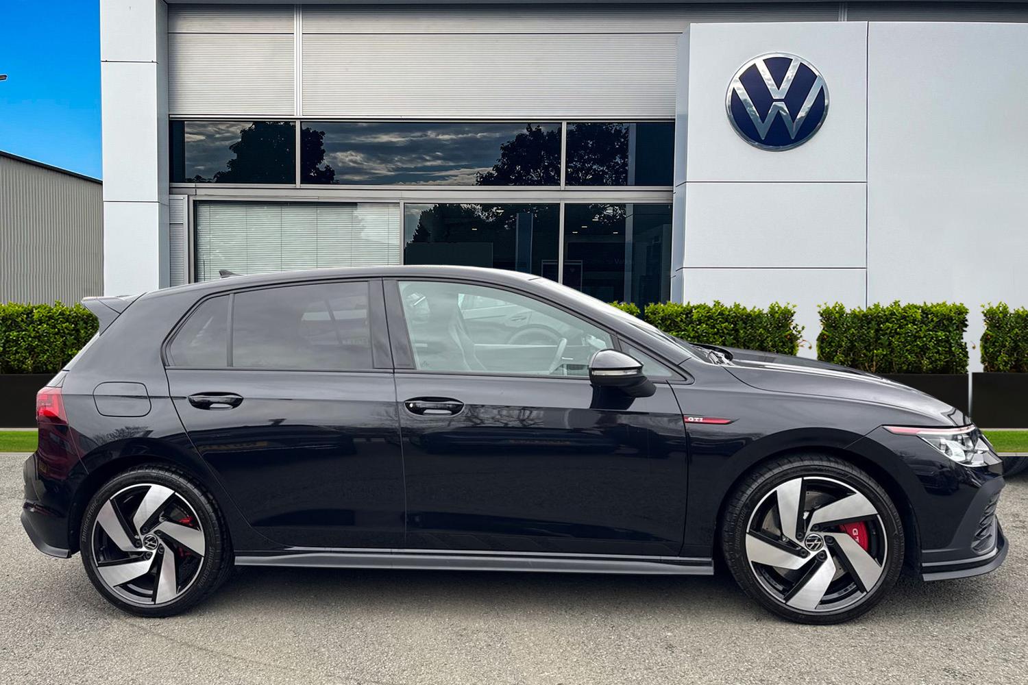 Used Volkswagen Golf 2022 for sale - 77601609: Photo 3