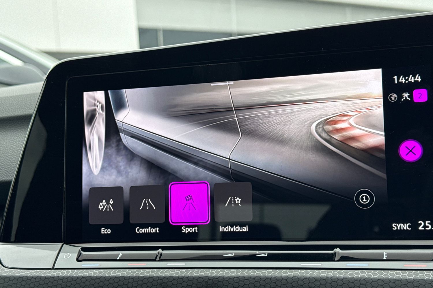 Used Volkswagen Golf 2022 for sale - 77601609: Photo 33