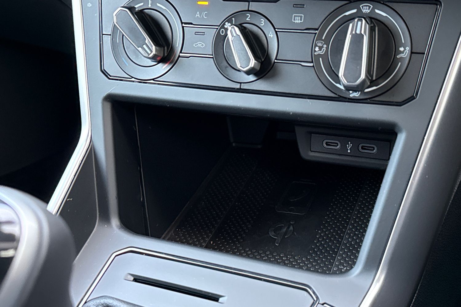 Used Volkswagen Polo 2024 for sale - 77135370: Photo 31